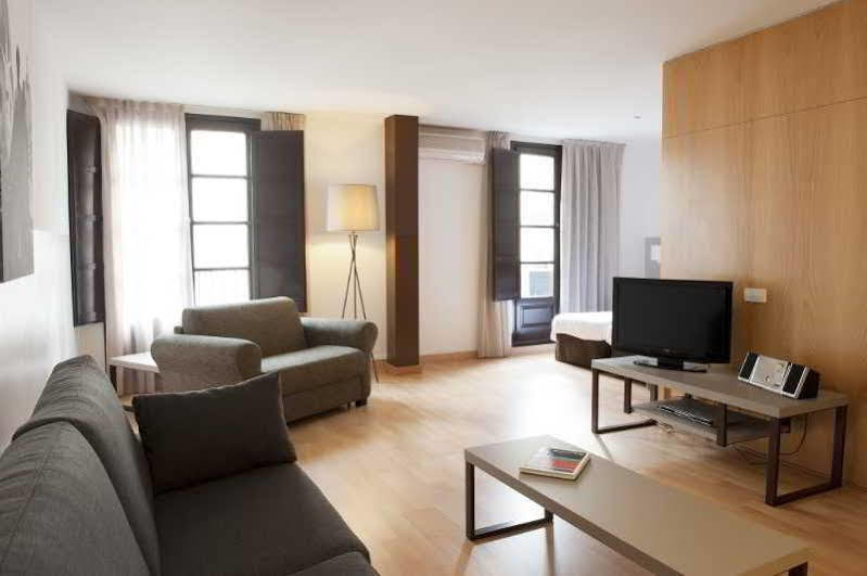 Aspasios Plaza Real Apartments Barcelona Kültér fotó